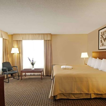 Quality Inn نورث بي الغرفة الصورة