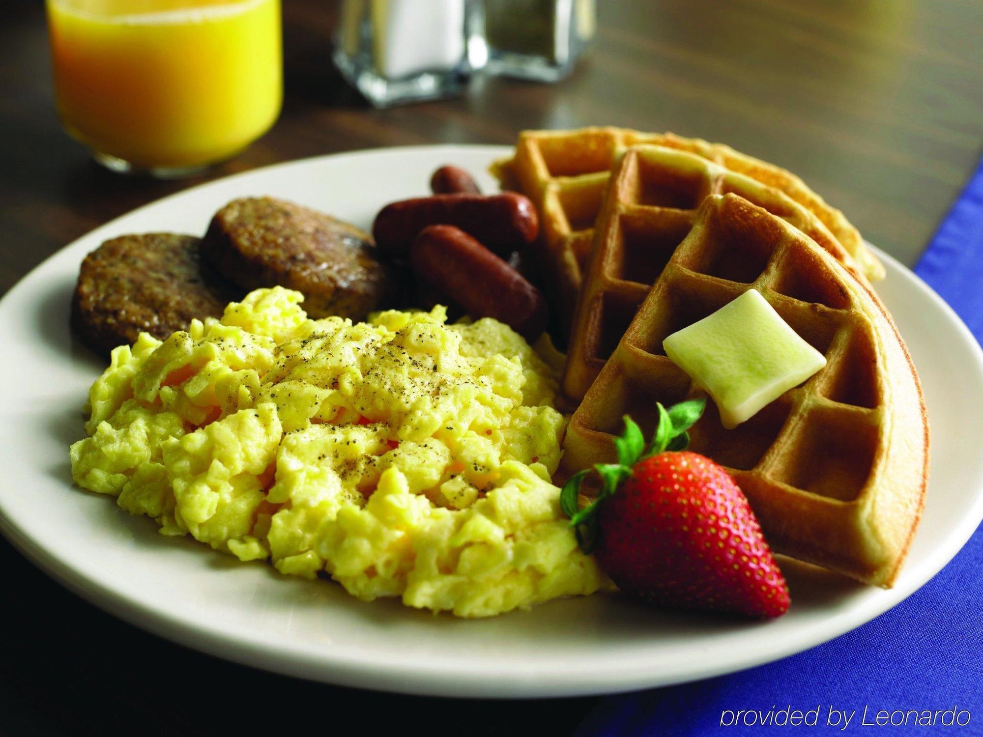 Quality Inn نورث بي المظهر الخارجي الصورة