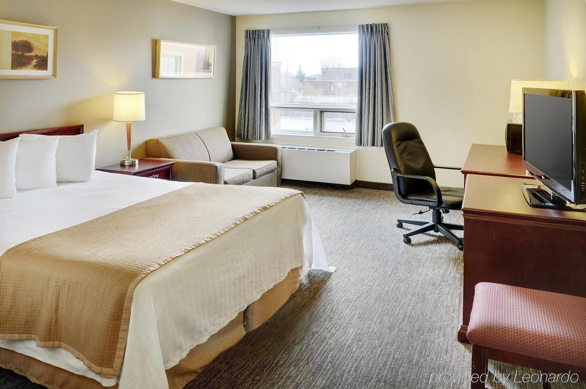 Quality Inn نورث بي المظهر الخارجي الصورة